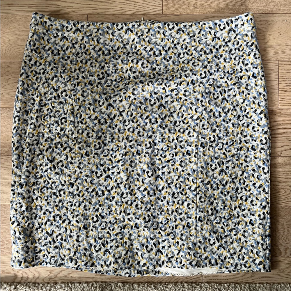 As new Anthropologie Plus Size leopard print skirt, size 3X
